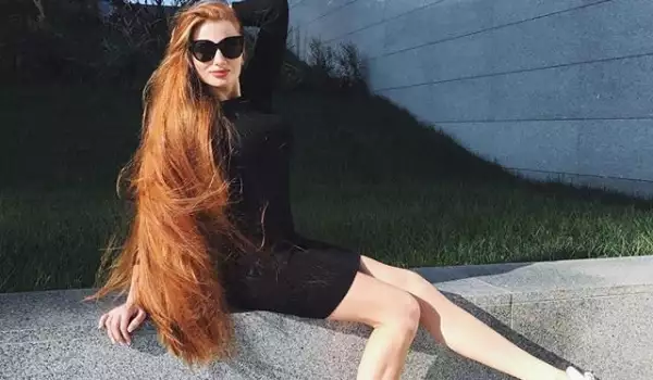 Руската Рапунцел пребори косопада! Съветите ѝ за дълга коса вдъхновяват мнозина