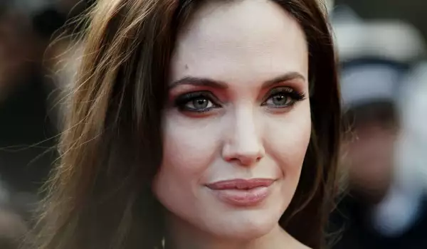 Тайните за красота на Анджелина Джоли