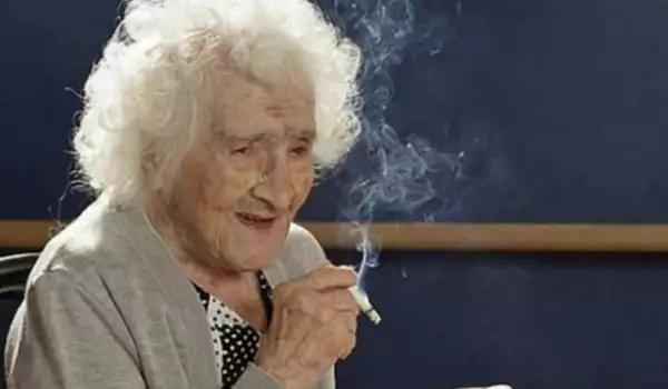 Тя подписа договор на 90 и доживя до 122 години