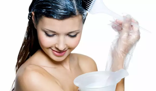 Тези 5 съставки в продуктите за коса са опасни за здравето! Стой далеч от тях