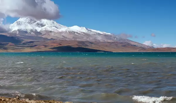 Зловещо! Това са най-смъртоносните езера в света