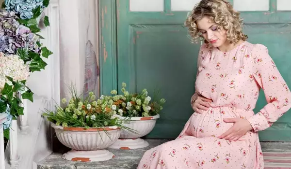 Науката зад суеверията: 8 мита за бременността, които всъщност са верни